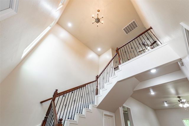 9718 Bennett Street, Houston, TX 77029