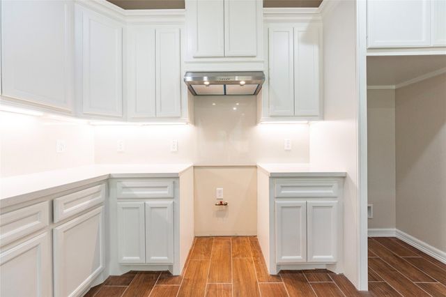 9718 Bennett Street, Houston, TX 77029