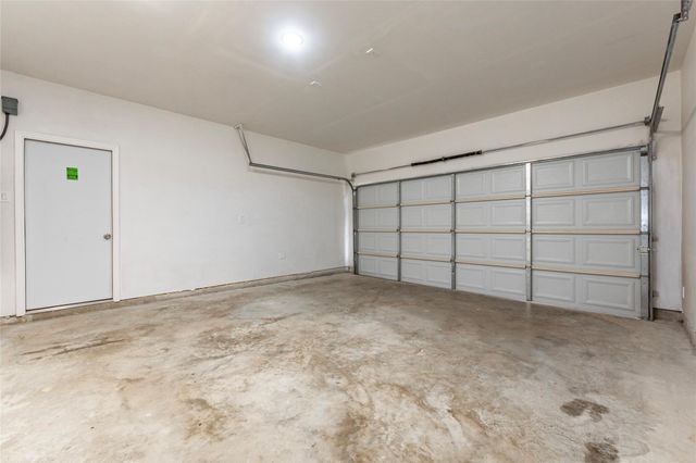 9718 Bennett Street, Houston, TX 77029