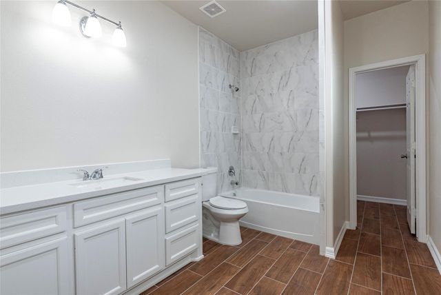 9718 Bennett Street, Houston, TX 77029