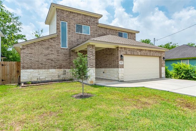 9718 Bennett Street, Houston, TX 77029