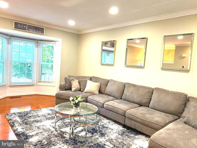 14718 WINTERFIELD CT, Centreville, VA 20120