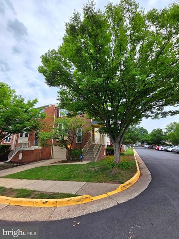 14718 WINTERFIELD CT, Centreville, VA 20120