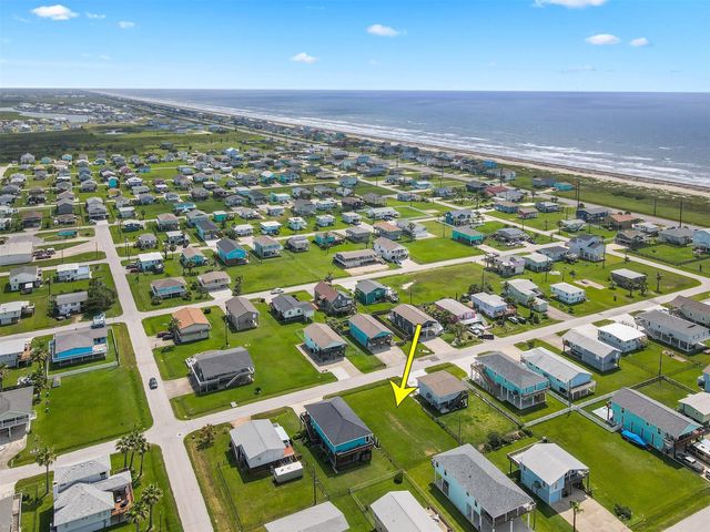 4126 Jackson Street, Galveston, TX 77554