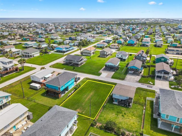 4126 Jackson Street, Galveston, TX 77554