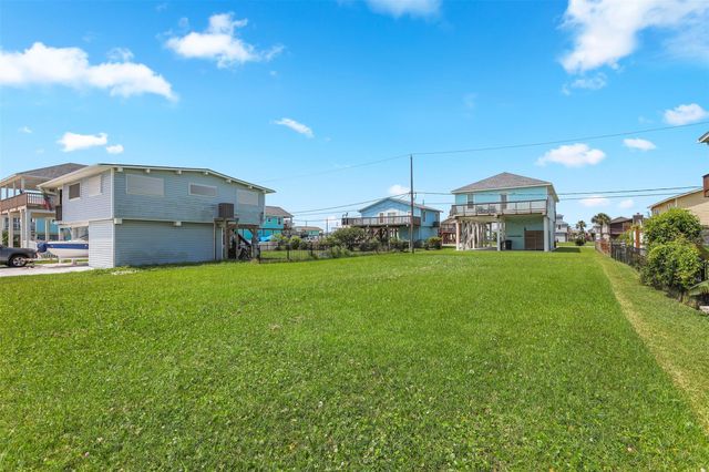 4126 Jackson Street, Galveston, TX 77554