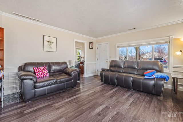 7227 Birch Lane, Nampa, ID 83687