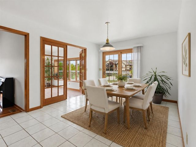 1657 Wake Robin Court, Ann Arbor, MI 48103