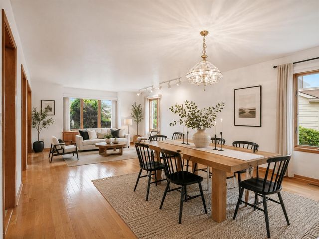 1657 Wake Robin Court, Ann Arbor, MI 48103