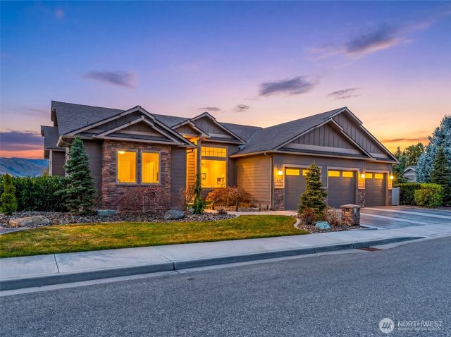 317 Stoneridge Drive, East Wenatchee, WA 98802