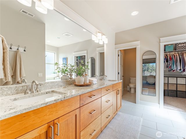 317 Stoneridge Drive, East Wenatchee, WA 98802