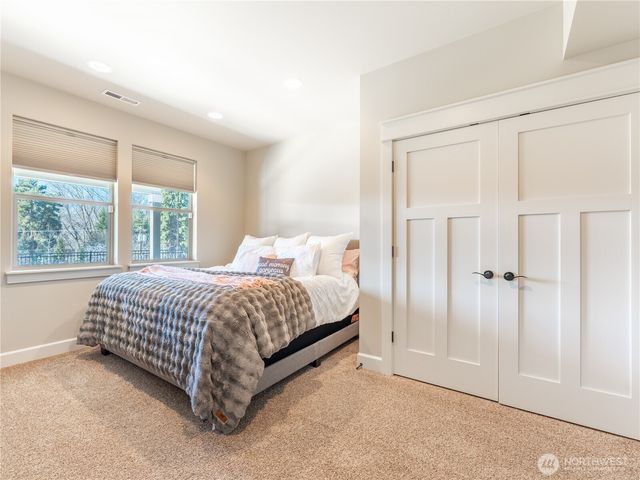 317 Stoneridge Drive, East Wenatchee, WA 98802