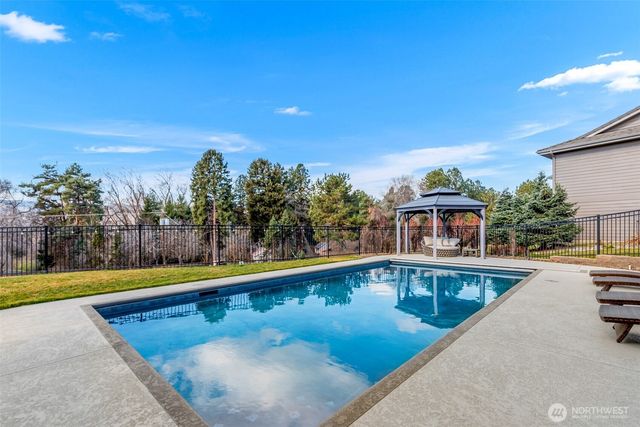 317 Stoneridge Drive, East Wenatchee, WA 98802