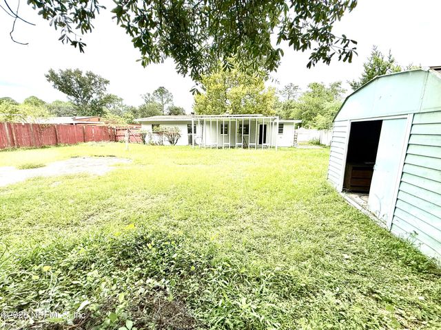 10162 HERNDON Road, Jacksonville, FL 32246