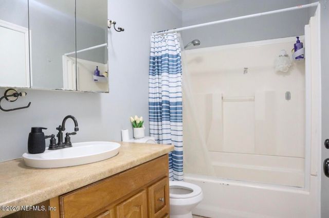 10162 HERNDON Road, Jacksonville, FL 32246