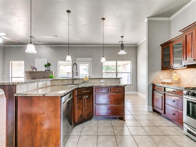 4905 NW 161st Terrace, Edmond, OK 73013