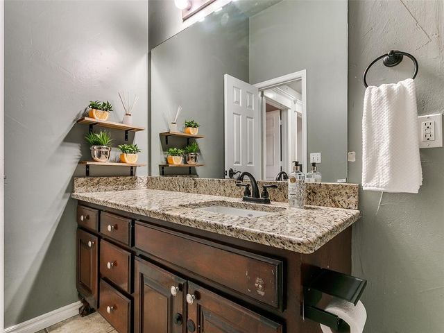 4905 NW 161st Terrace, Edmond, OK 73013