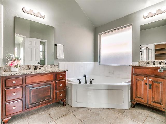 4905 NW 161st Terrace, Edmond, OK 73013