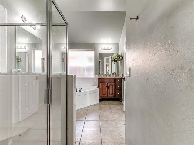 4905 NW 161st Terrace, Edmond, OK 73013