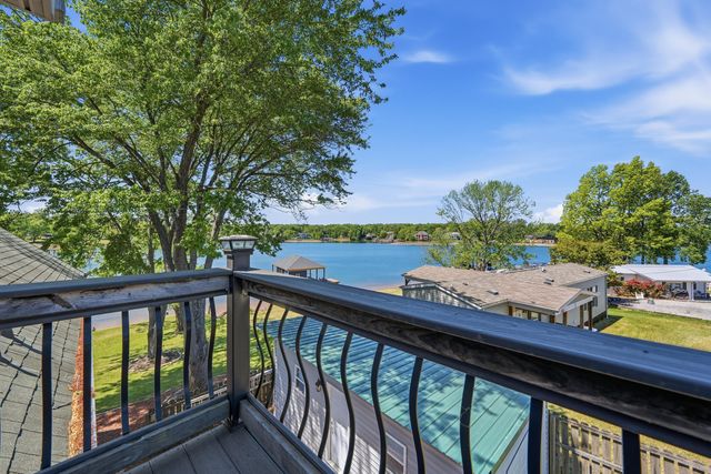 337 Emerald Pointe, Penhook, VA 24137