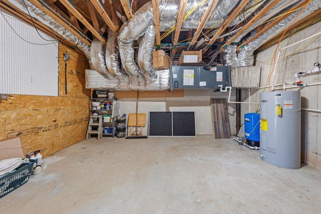337 Emerald Pointe, Penhook, VA 24137