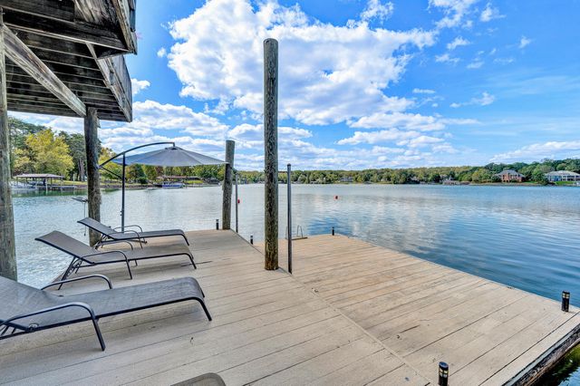 337 Emerald Pointe, Penhook, VA 24137