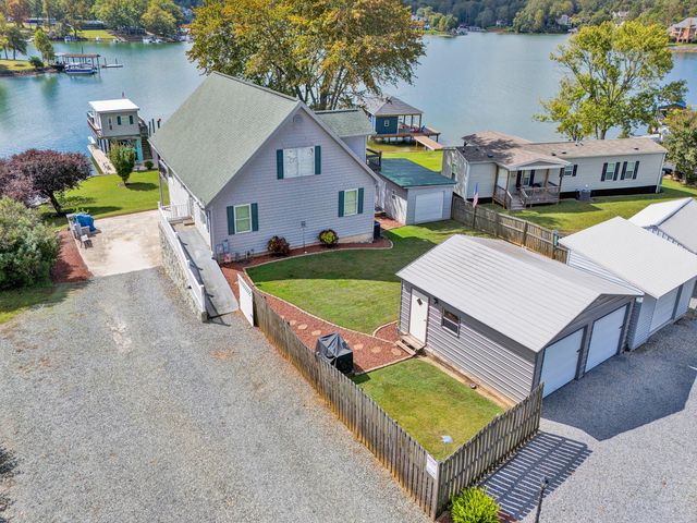 337 Emerald Pointe, Penhook, VA 24137