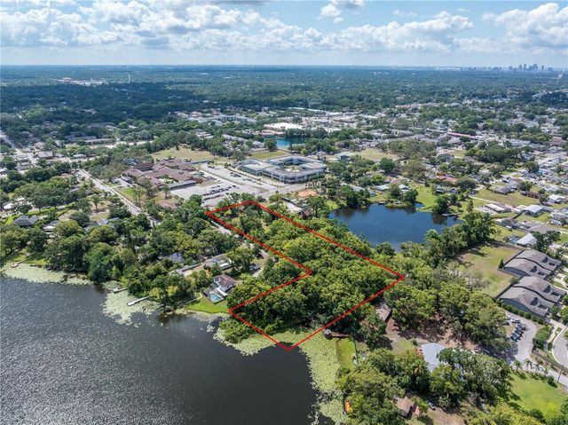 8616 N HABANA AVENUE, Tampa, FL 33614