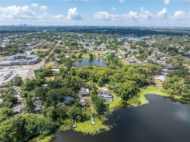 8616 N HABANA AVENUE, Tampa, FL 33614