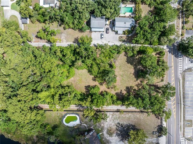 8616 N HABANA AVENUE, Tampa, FL 33614