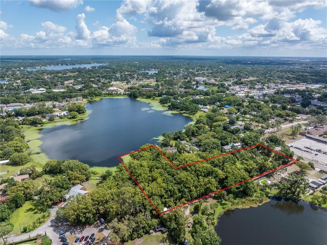 8616 N HABANA AVENUE, Tampa, FL 33614