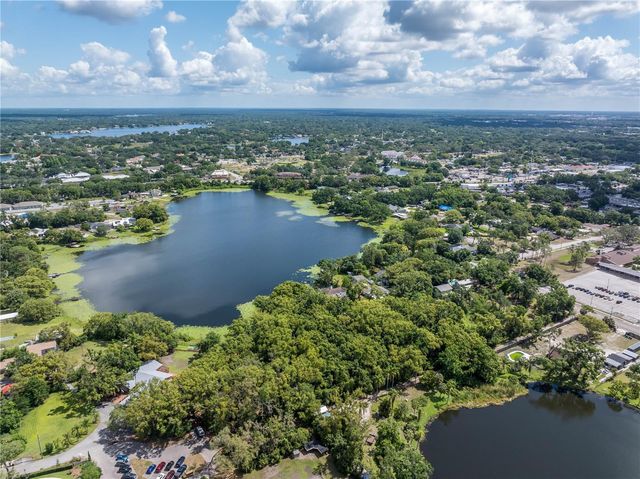 8616 N HABANA AVENUE, Tampa, FL 33614