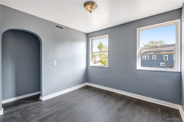 2065 South Park Avenue, Buffalo, NY 14220