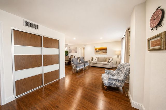 5201 NW 2ND Avenue 4150, Boca Raton, FL 33487