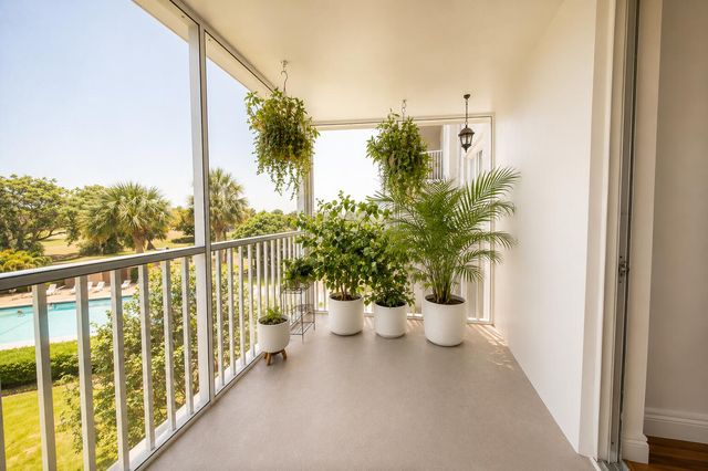 5201 NW 2ND Avenue 4150, Boca Raton, FL 33487