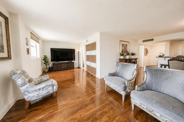 5201 NW 2ND Avenue 4150, Boca Raton, FL 33487