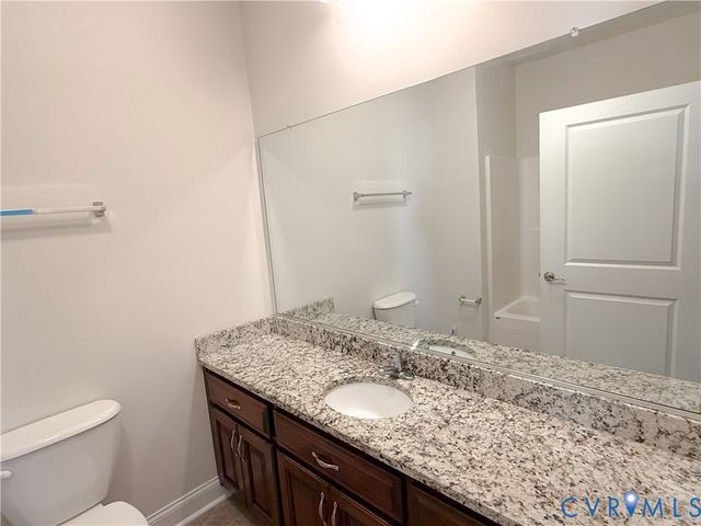 3403 Cobblestone Ln, Hopewell, VA 23860