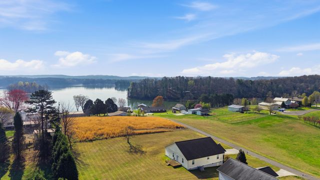 195 Dogwood Lane, Spring City, TN 37381