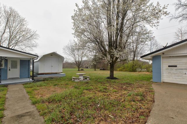 7700 Levee Road, Jeffersonville, KY 40337