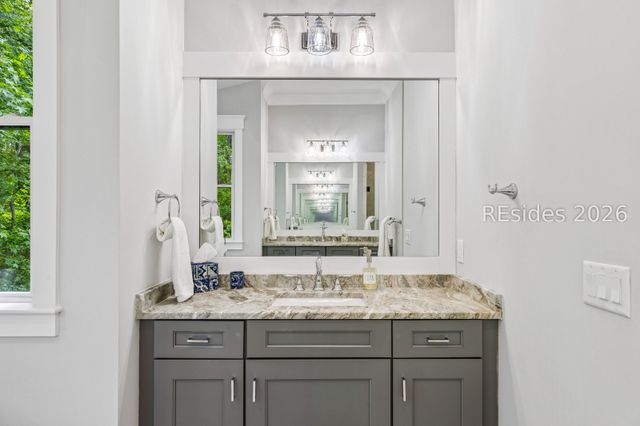 12 Bee Tree Dr, Okatie, SC 29909