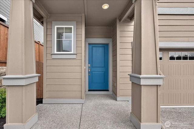 1033 SW Pendleton Way, Port Orchard, WA 98367
