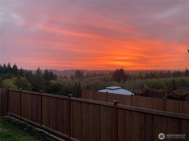 1033 SW Pendleton Way, Port Orchard, WA 98367