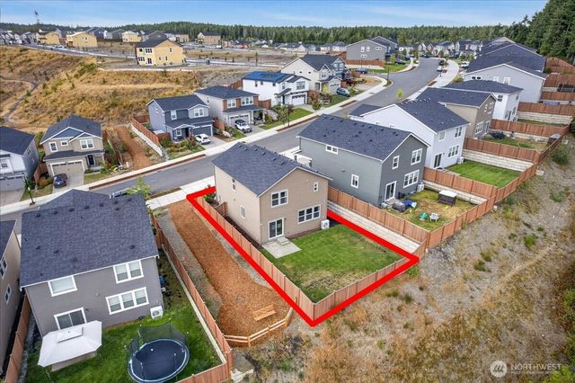 1033 SW Pendleton Way, Port Orchard, WA 98367