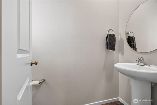 1033 SW Pendleton Way, Port Orchard, WA 98367