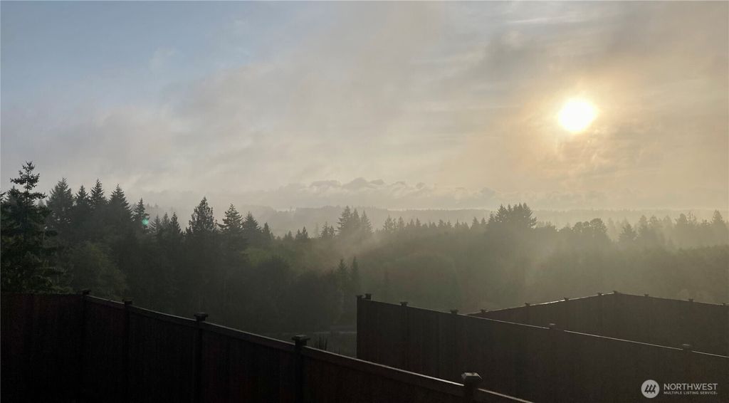1033 SW Pendleton Way, Port Orchard, WA 98367