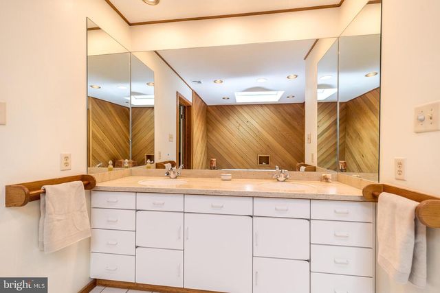 1753 TERRACE DR, Maple Glen, PA 19002