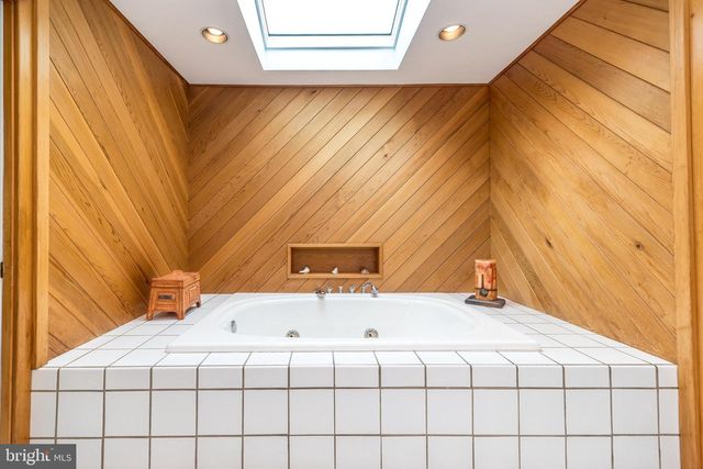 1753 TERRACE DR, Maple Glen, PA 19002