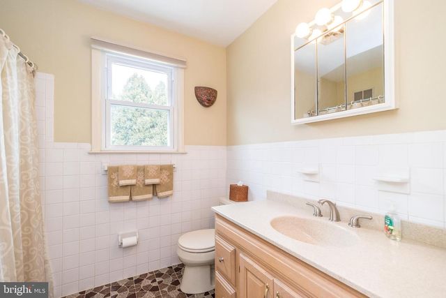 1753 TERRACE DR, Maple Glen, PA 19002