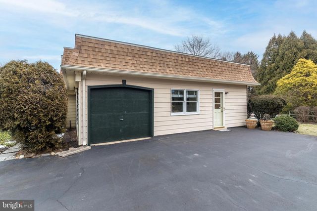 1753 TERRACE DR, Maple Glen, PA 19002