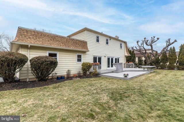 1753 TERRACE DR, Maple Glen, PA 19002